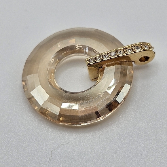 Swarovski Crystal Champagne Gold Tone Donut Loop Pendant - Picture 3 of 7